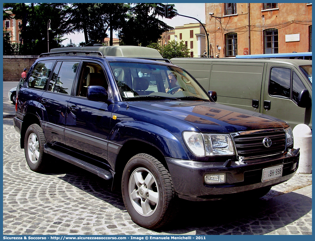 EI BH998
Esercito Italiano
Toyota Land Cruiser V serie
Parole chiave: EI;E.I.;Esercito;Italiano;Fuoristrada;Toyota;Land Cruiser V serie;BH998