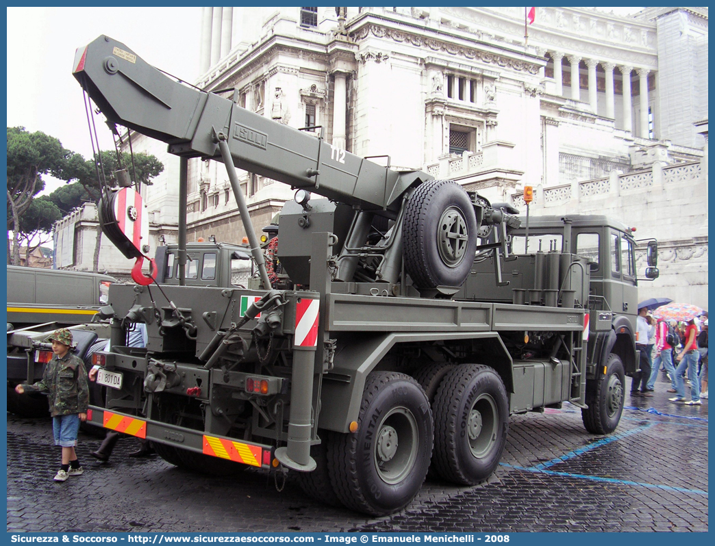 EI 801DA
Esercito Italiano
Fiat Iveco 260F35
Allestitore Isoli S.p.A.
Parole chiave: EI;E.I.;Esercito;Italiano;Mezzi da Cantiere;Trasporto Materiali;Supporto Logistico;Iveco;260F35;Isoli