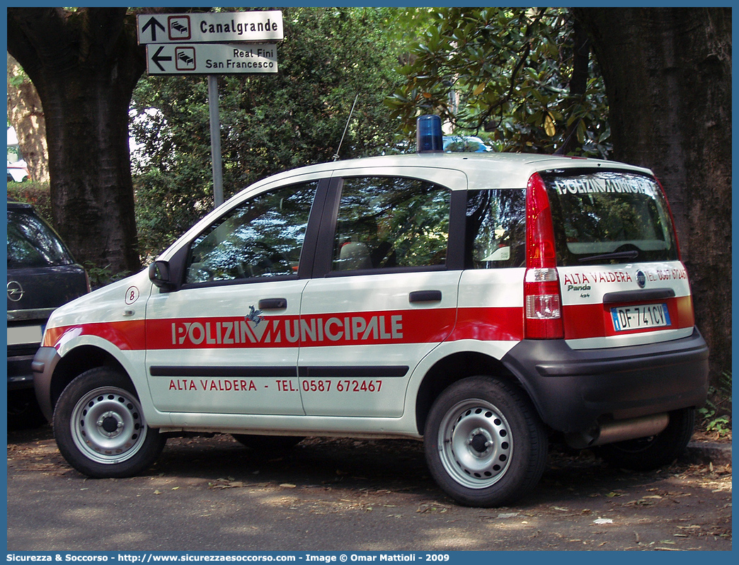 -
Polizia Municipale
Consorzio Alta Valdera
Fiat Nuova Panda 4x4
Parole chiave: Polizia;Locale;Municipale;Alta Valdera;Capannoni;Chianni;Lajatico;Palaia;Peccioli;Terricciola;Fiat;Nuova Panda