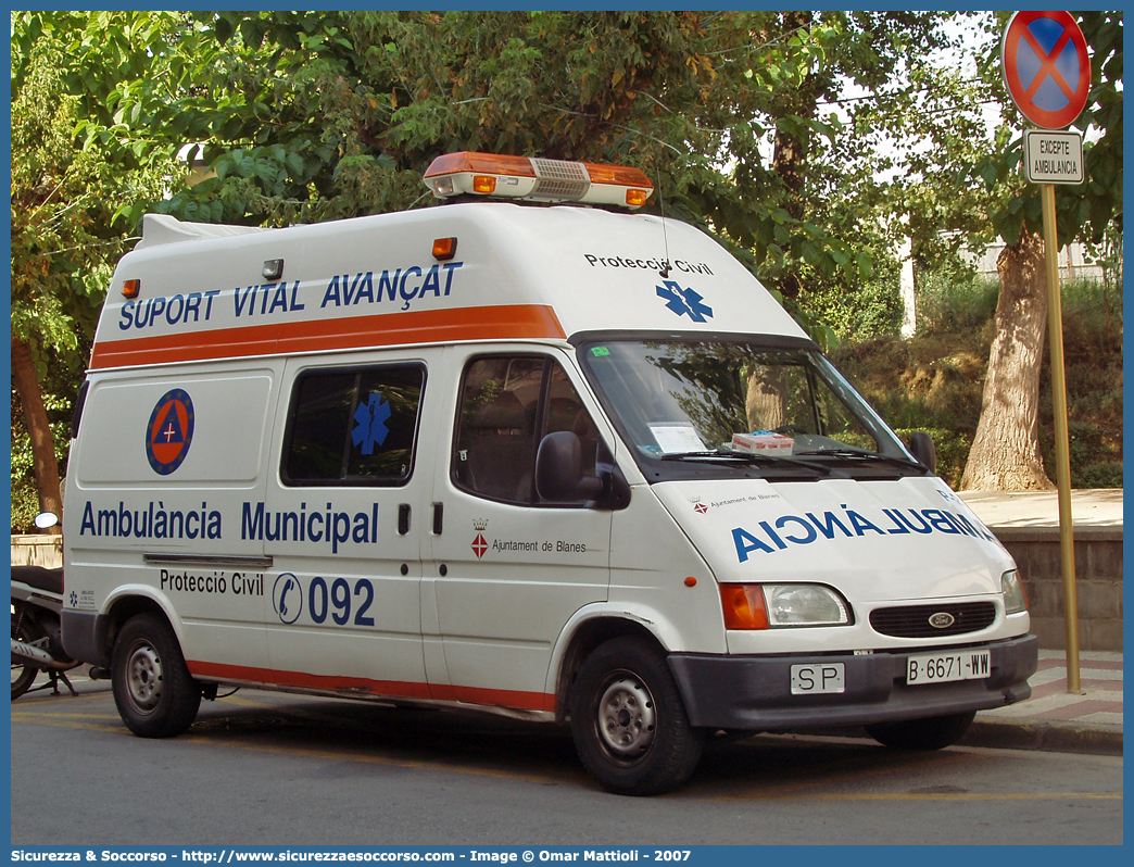 -
Reino de España
Ambulancia Municipal
Ayuntament de Blanes
Ford Transit II generation II facelift
Parole chiave: Regno di Spagna;Spagna;Espana;España;Reino de España;Ambulancia;Municipal;Ayuntament;Blanes;Ford;Transit