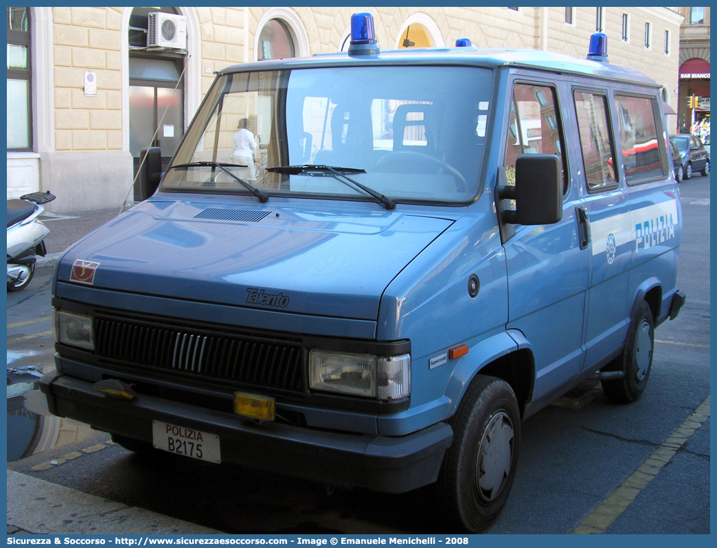 Polizia B2175
Polizia di Stato
Polizia Ferroviaria
Fiat Talento
Parole chiave: Polizia;Stato;Polizia di Stato;Ferroviaria;Polfer;Fiat;Talento;B2175