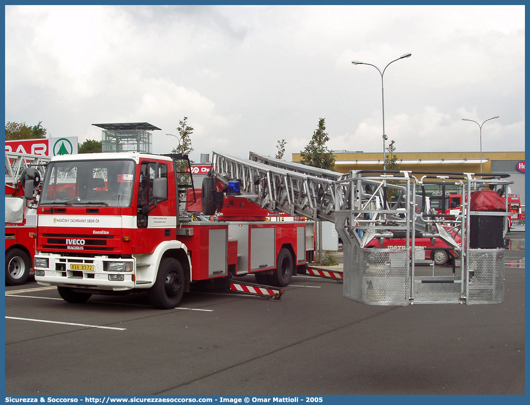 -
Ceská Republika
Hasičský Záchranný Sbor
AZ - Automobilový Zebřík
Iveco EuroFire 150E27 I generation
Parole chiave: Ceská;Republika;Hasičský;Záchranný;Sbor;Hasiči;AZ;Automobilový;Zebřík;Iveco;EuroFire;150E27