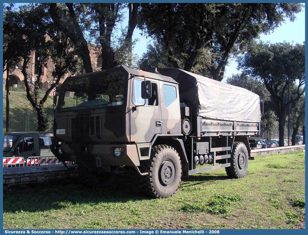 EI BG850
Esercito Italiano
ASTRA SMR 44.30 BAD 4X4
Parole chiave: EI;E.I.;Esercito;Italiano;Mezzi;da;Cantiere;Trasporto;Materiali;Supporto;Logistico;Astra;SMR;44.30