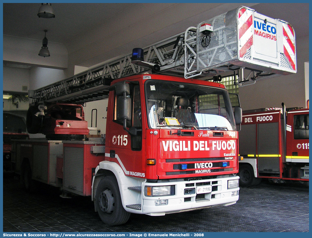 VF 21886
Corpo Nazionale Vigili del Fuoco
Iveco 150E28 EuroFire I serie
Allestitore Magirus
Parole chiave: VVF;V.V.F.;Corpo;Nazionale;Vigili;del;Fuoco;AutoScala;AS;Iveco;150E28;EuroFire;Magirus