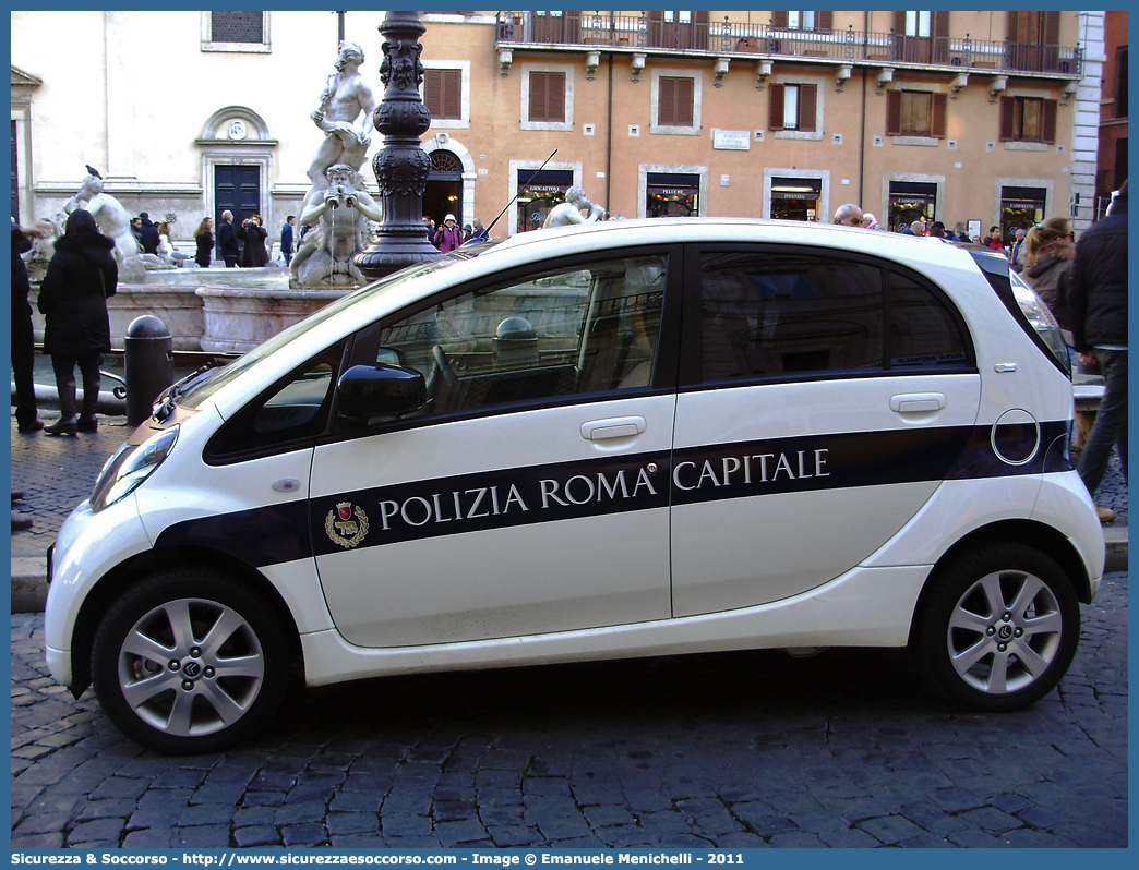 -
Polizia di Roma Capitale
Citroen C-Zero
Parole chiave: P.L.;P.M.;PL;PM;Polizia Municipale;Polizia Locale;Roma;Roma Capitale;Citroen;C-Zero;C Zero