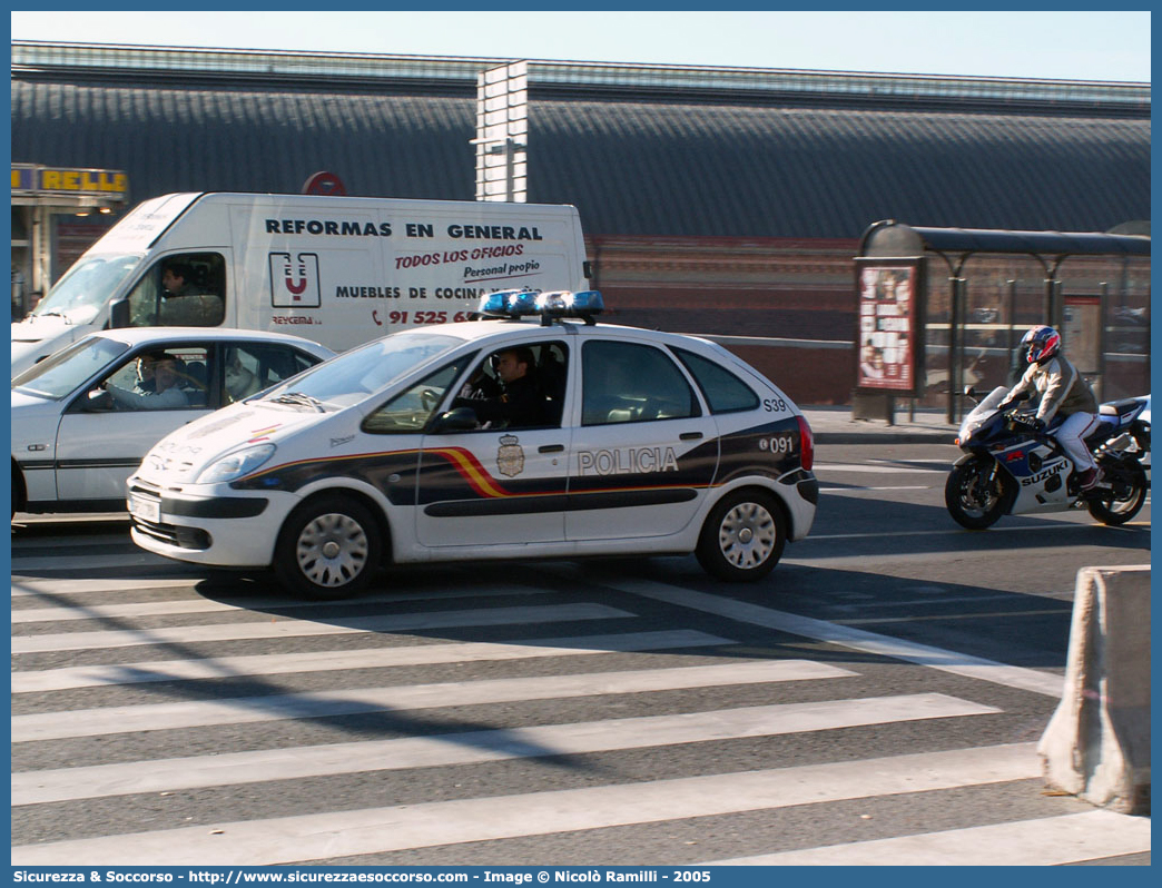 S39
Reino de España
Cuerpo Nacional de Policía
Citroen Xsara Picasso
Parole chiave: Regno di Spagna;Spagna;Espana;España;Reino de España;Cuerpo;Nacional;Policía;Citroen;Xsara;Picasso