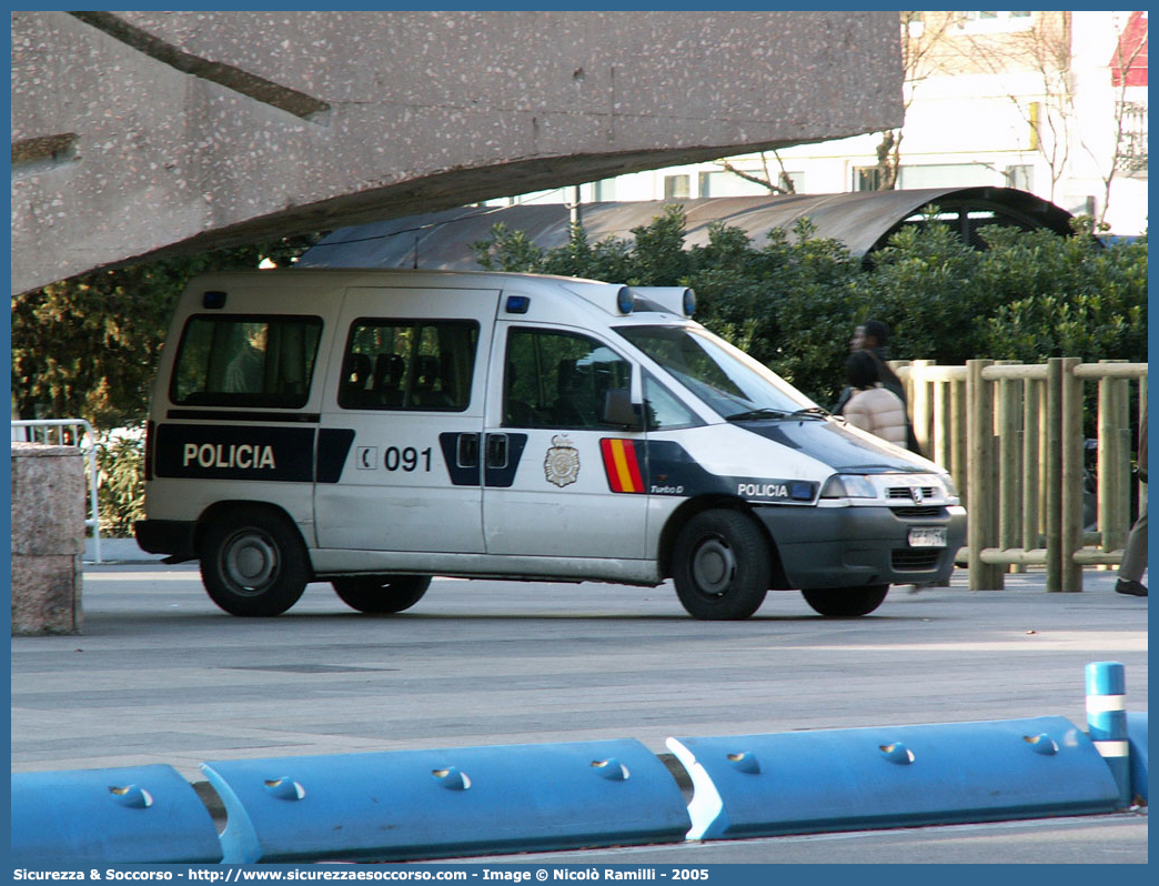 -
Reino de España
Cuerpo Nacional de Policía
Peugeot Expert I generation
Parole chiave: Regno di Spagna;Spagna;Espana;España;Reino de España;Cuerpo;Nacional;Policía;Peugeot;Expert