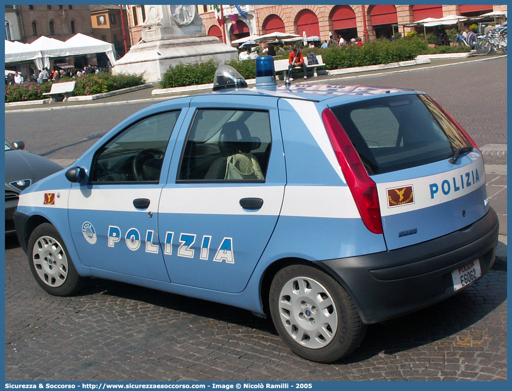 Polizia E6062
Polizia di Stato
Polizia Ferroviaria
Fiat Punto II serie
Parole chiave: Polizia;Stato;Polizia di Stato;Ferroviaria;Polfer;Fiat;Punto;E6062