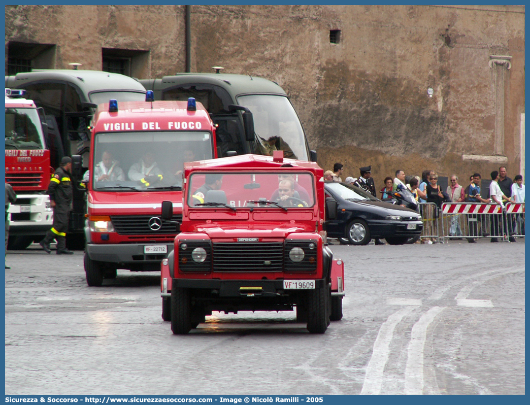 VF 19609
Corpo Nazionale Vigili del Fuoco
Nucleo N.B.C.R.
Land Rover Defender 90
Parole chiave: Corpo;Nazionale;Vigili del Fuoco;Vigili;Fuoco;Land Rover;Defender;90;NBCR;N.B.C.R.;Nucleare;Batteriologico;Chimico;Radiologico;Radiometrico;Radiometria;Radioattività;Radioattivita