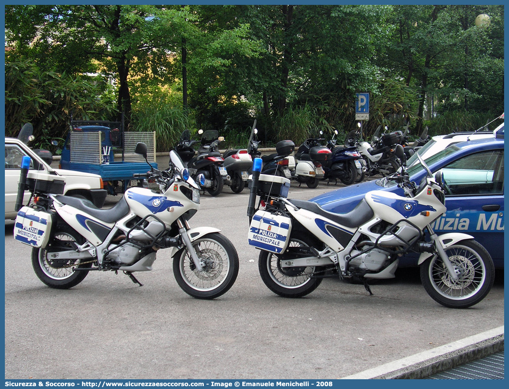 -
Polizia Municipale
Comune di Terni
Bmw F650
Parole chiave: Polizia;Locale;Municipale;Terni;Bmw;F650