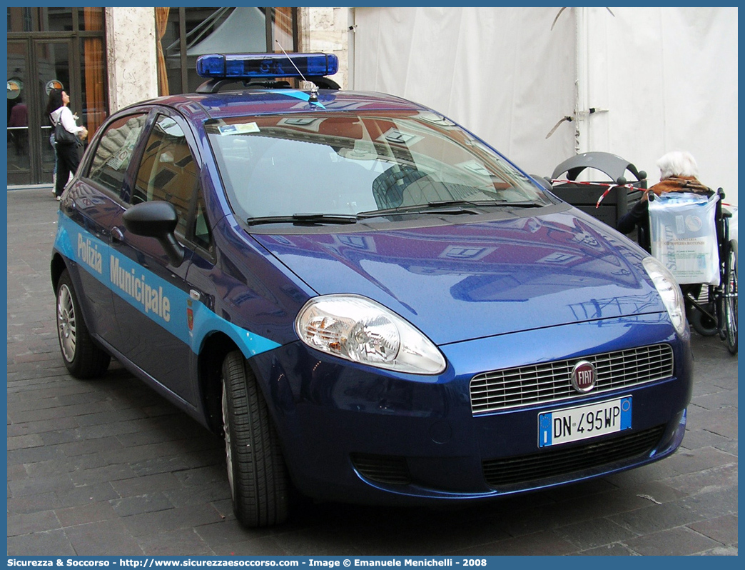 -
Polizia Municipale
Comune di Terni
Fiat Grande Punto
Parole chiave: Polizia;Locale;Municipale;Terni;Fiat;Grande Punto