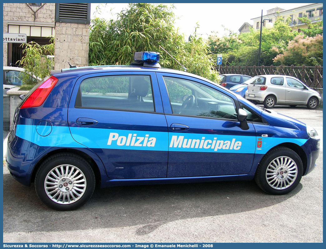 -
Polizia Municipale
Comune di Terni
Fiat Grande Punto
Parole chiave: Polizia;Locale;Municipale;Terni;Fiat;Grande Punto