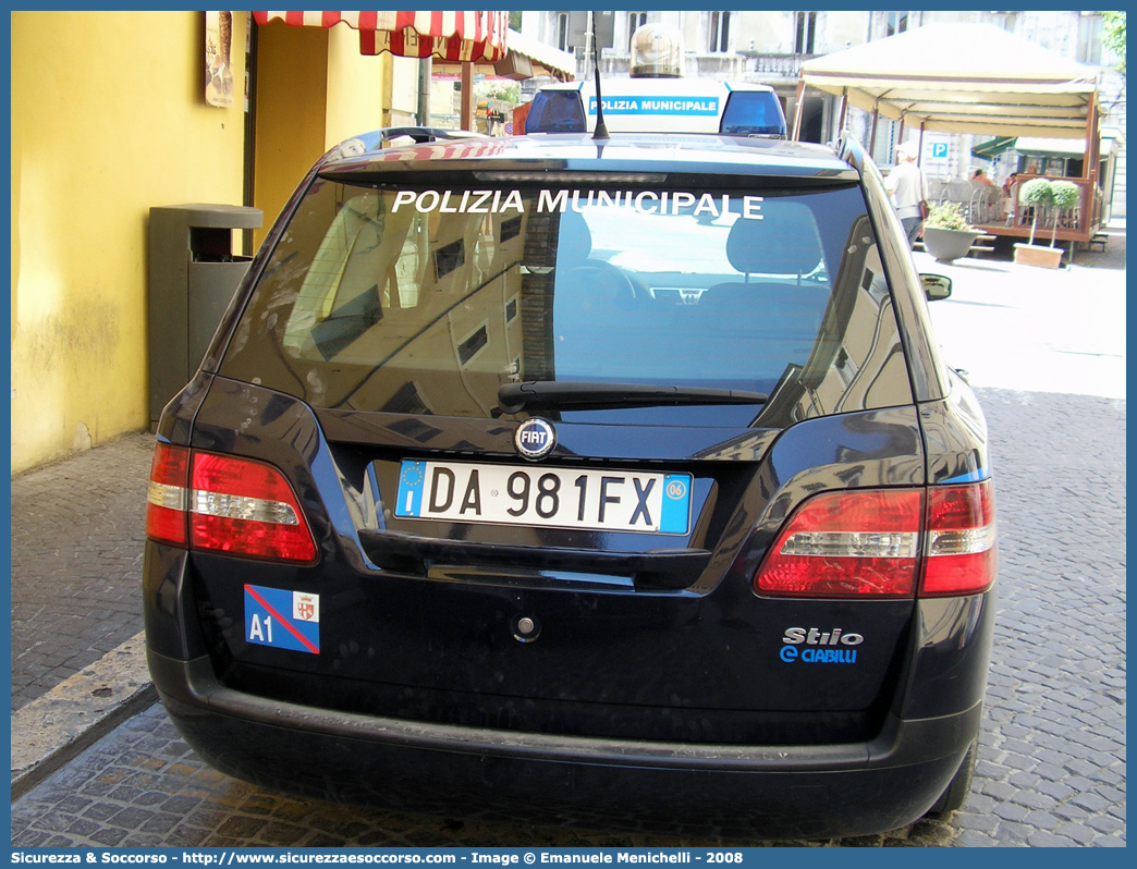 -
Polizia Municipale
Comune di Spoleto
Fiat Stilo Multiwagon
Parole chiave: Polizia;Locale;Municipale;Spoleto;Fiat;Stilo;Multiwagon