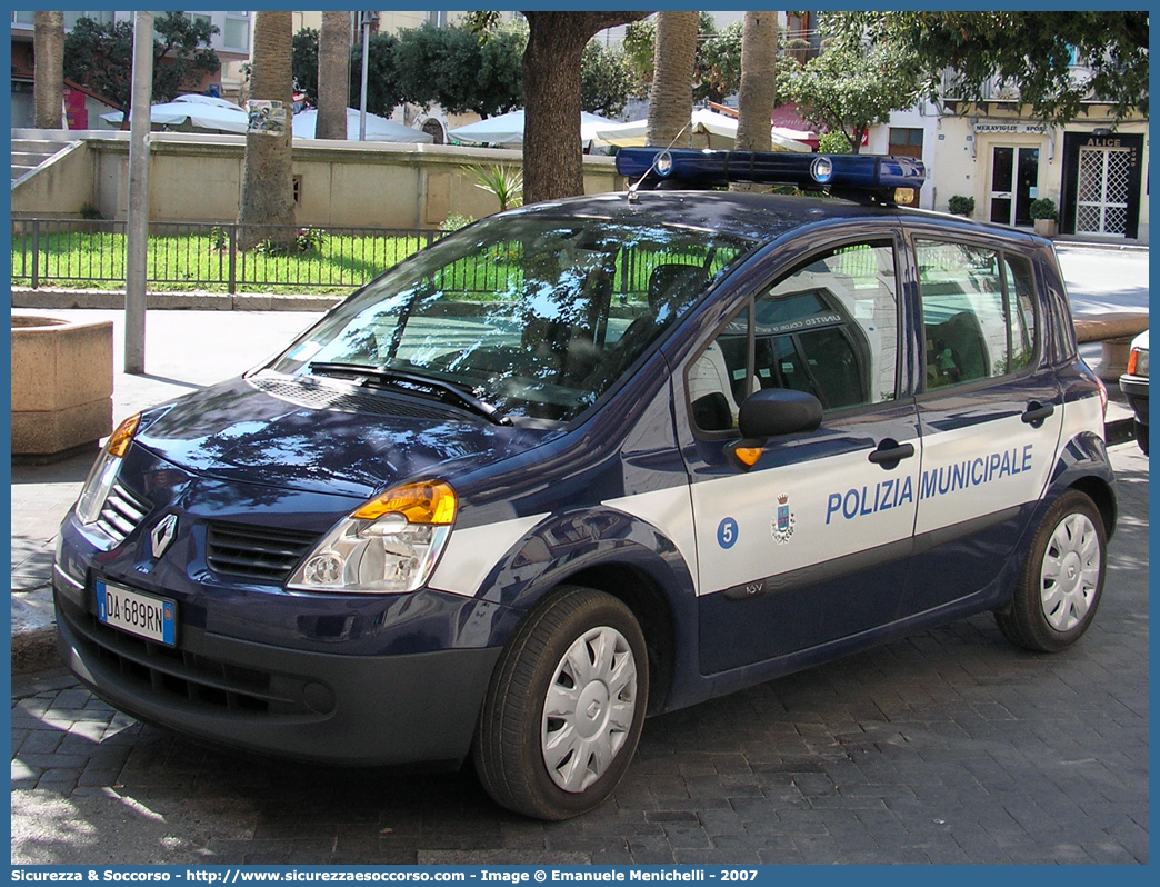 -
Polizia Municipale
Comune di Manfredonia
Renault Modus
Parole chiave: Polizia;Locale;Municipale;Manfredonia;Renault;Modus