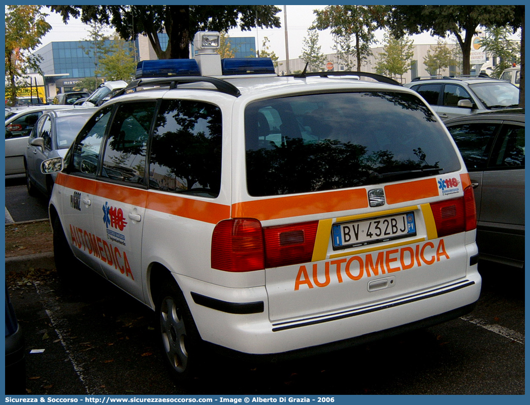 PV 0302
118 Pavia
Seat Alhambra II serie
Parole chiave: 118;AREU;A.R.E.U.;S.S.U.Em.;SSUEm;Lombardia;Bergamo;Automedica;Seat;Alhambra