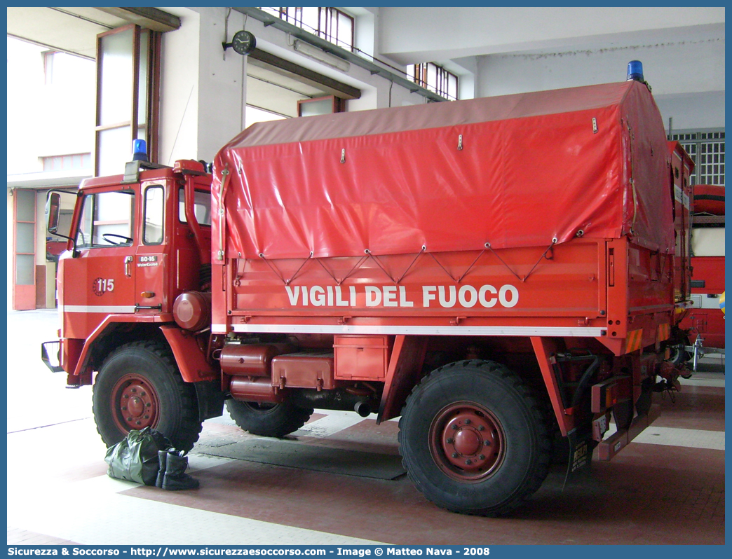 VF 14679
Corpo Nazionale Vigili del Fuoco
Iveco 80-16
Parole chiave: VVF;V.V.F.;Corpo;Nazionale;Vigili;del;Fuoco;Iveco;80-16;80.16;80;16