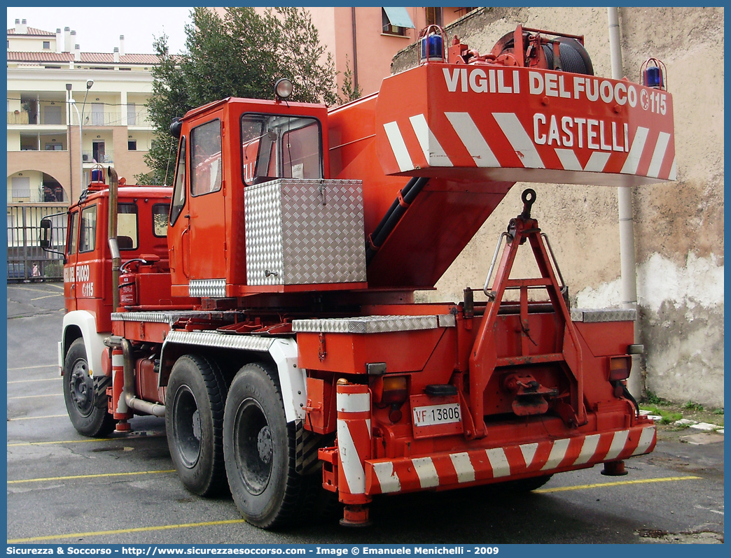 VF 13806
Corpo Nazionale Vigili del Fuoco
Astra Castelli BM25
Parole chiave: VVF;V.V.F.;Corpo;Nazionale;Vigili;del;Fuoco;Astra;Castelli;BM25;BM;25