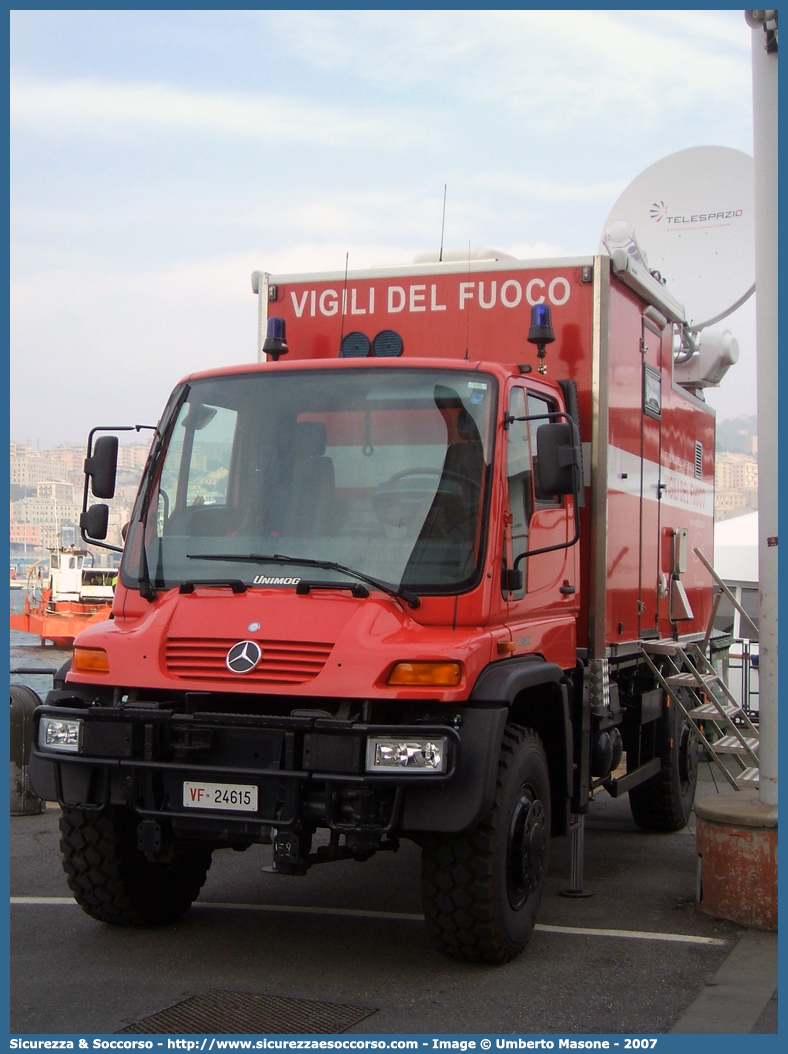 VF 24615
Corpo Nazionale Vigili del Fuoco
Nucleo Telecomunicazioni Radio
Mercedes Benz Unimog U500
Parole chiave: Corpo;Nazionale;Vigili del Fuoco;Vigili;Fuoco;Mercedes Benz;Unimog;U500;U 500;Telecomunicazioni;Tele Comunicazioni;Radio