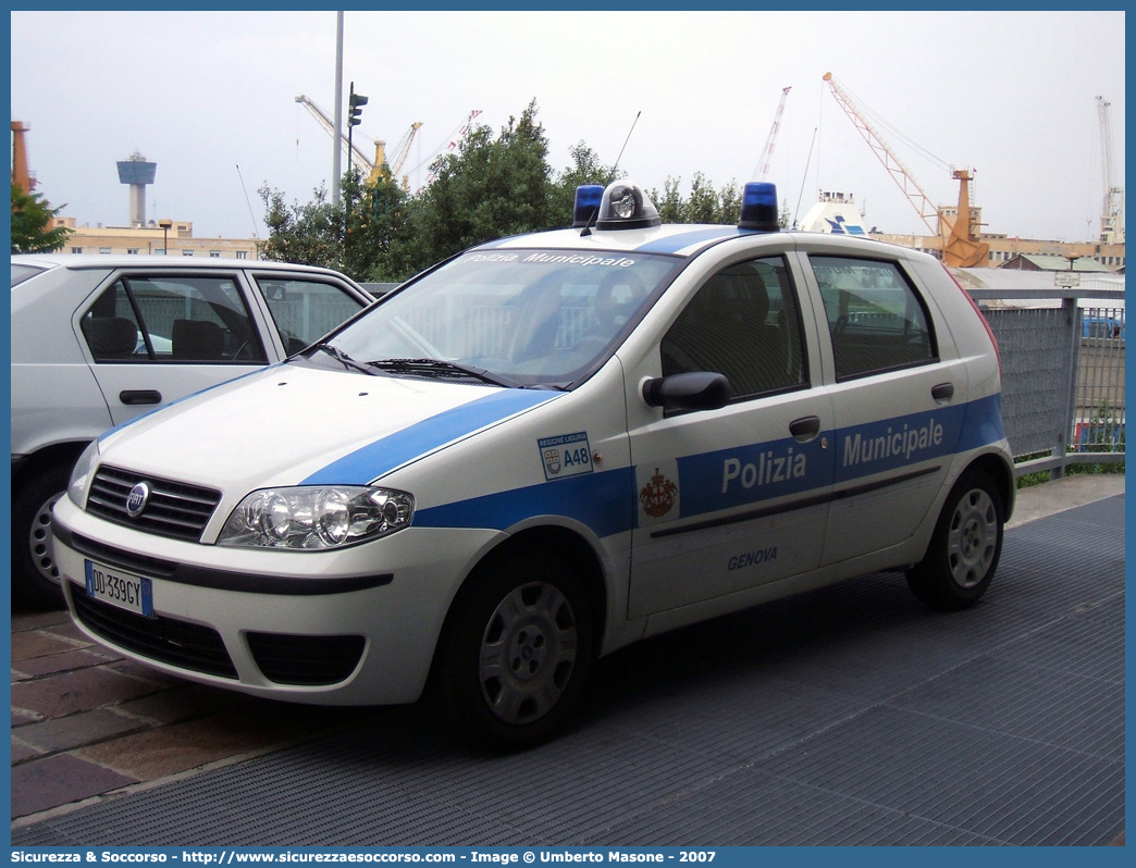 -
Polizia Municipale
Comune di Genova
Fiat Punto III serie
Parole chiave: Polizia;Locale;Municipale;Genova;Fiat;Punto