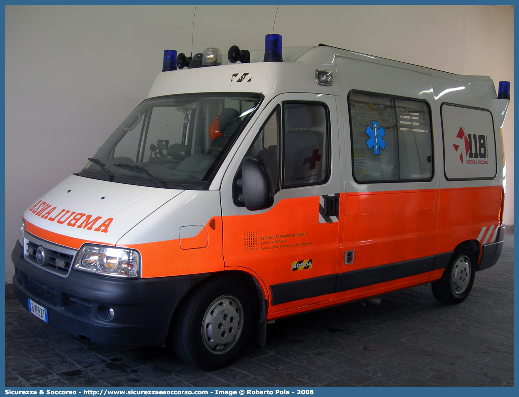 MO 1704
118 Modena Soccorso
Fiat Ducato II serie restyling
(variante)
Parole chiave: 118;Modena;Soccorso;Ambulanza;Fiat;Ducato