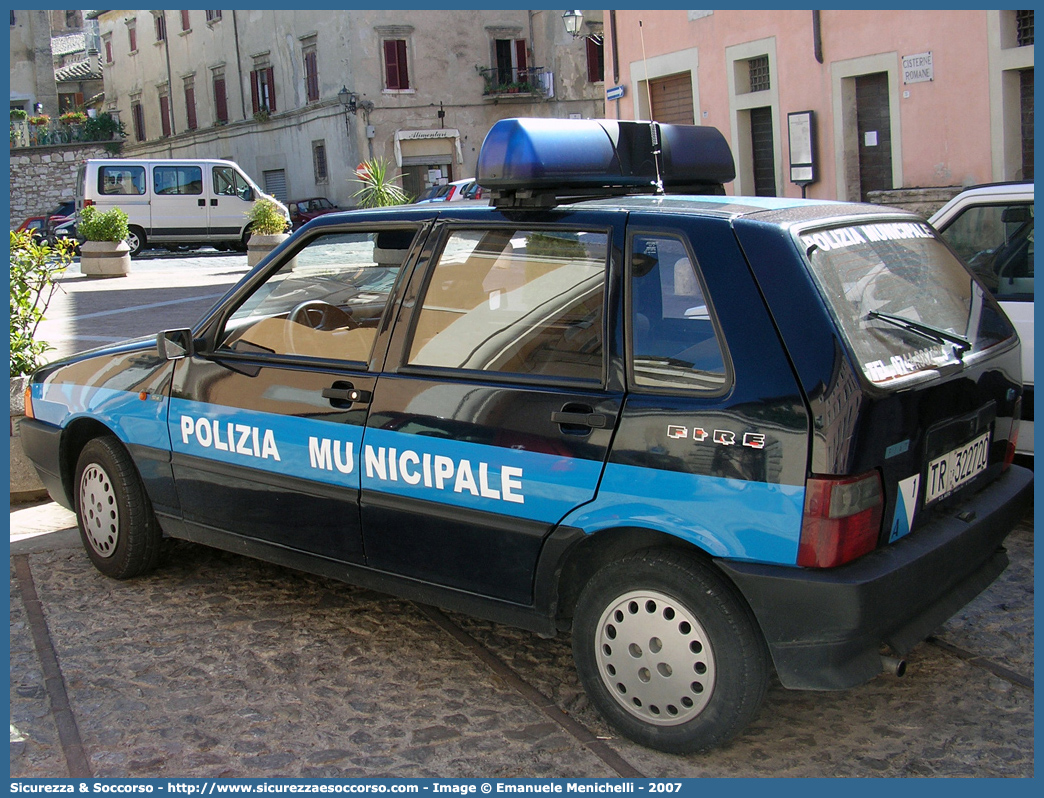 -
Polizia Municipale
Comune di Amelia
Fiat Uno II serie
Parole chiave: Polizia;Locale;Municipale;Amelia;Fiat;Uno