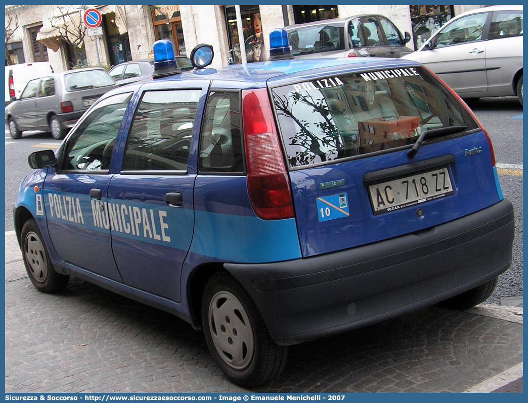 -
Polizia Municipale
Comune di Avigliano Umbro
Fiat Punto I serie
Parole chiave: Polizia;Locale;Municipale;Avigliano Umbro;Fiat;Punto