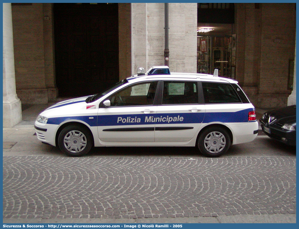 -
Polizia Municipale
Comune di Bertinoro
Fiat Stilo Multiwagon
Allestitore Focaccia Group S.r.l.
Parole chiave: Polizia;Locale;Municipale;Bertinoro;Fiat;Stilo;Multiwagon;Focaccia