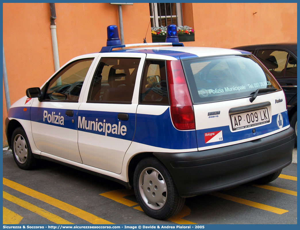 -
Polizia Municipale
Comune di Bologna
Fiat Punto I serie
Parole chiave: Polizia;Municipale;Locale;Bologna;Fiat;Punto