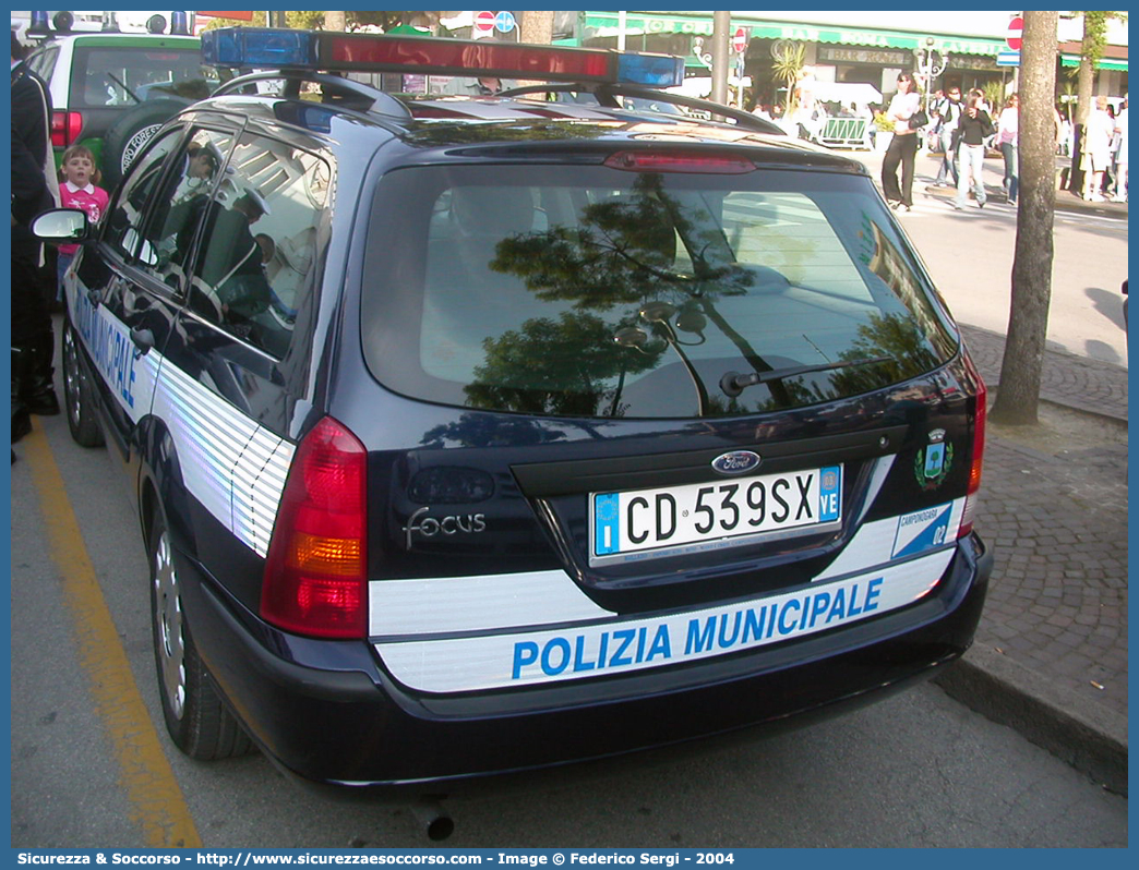 -
Polizia Municipale
Comune di Camponogara
Ford Focus Statiowagon II serie
Parole chiave: PL;P.L.;PM;P.M.;Polizia;Locale;Municipale;Camponogara;Ford;Focus;Stationwagon