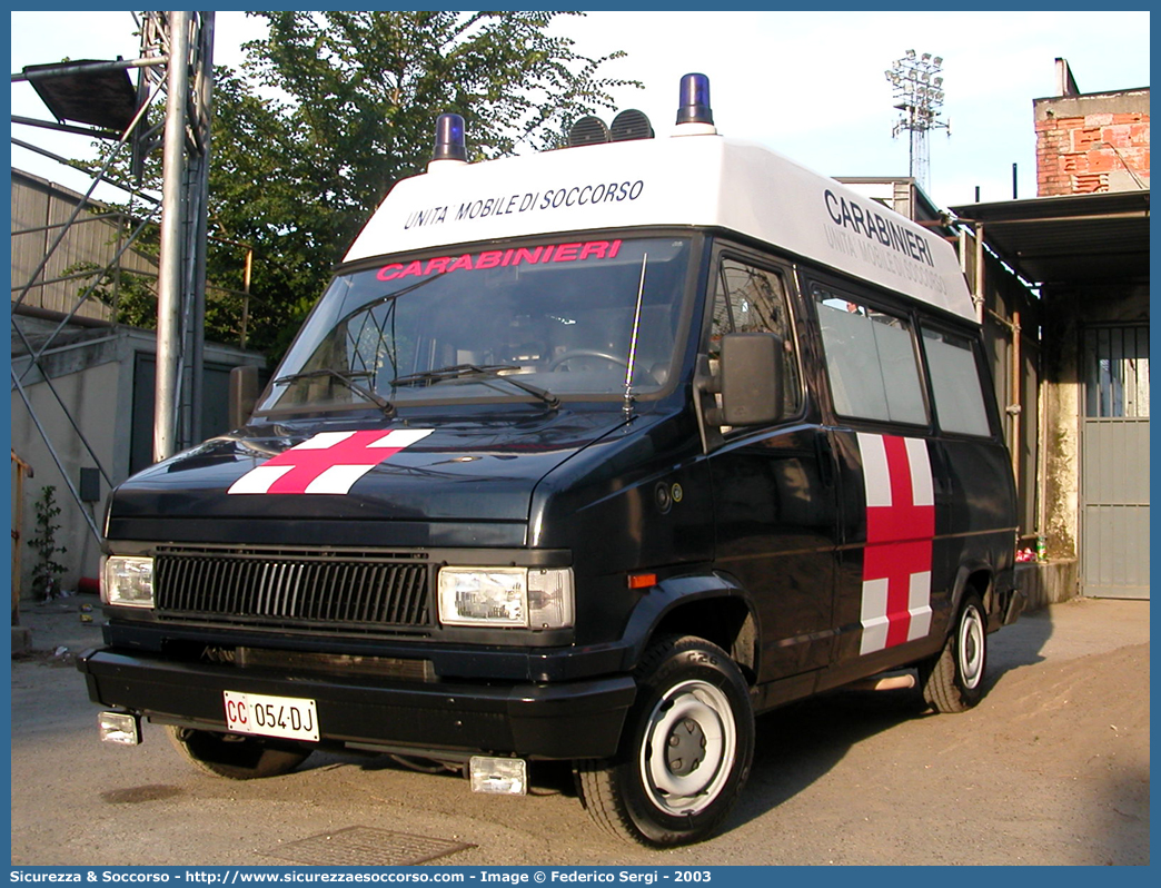 CC 054DJ
Arma dei Carabinieri
Servizio Sanitario
Fiat Ducato I serie restyling
Parole chiave: CC;C.C.;Arma;dei;Carabinieri;Servizio;Sanitario;Ambulanza;Autoambulanza;Fiat;Ducato