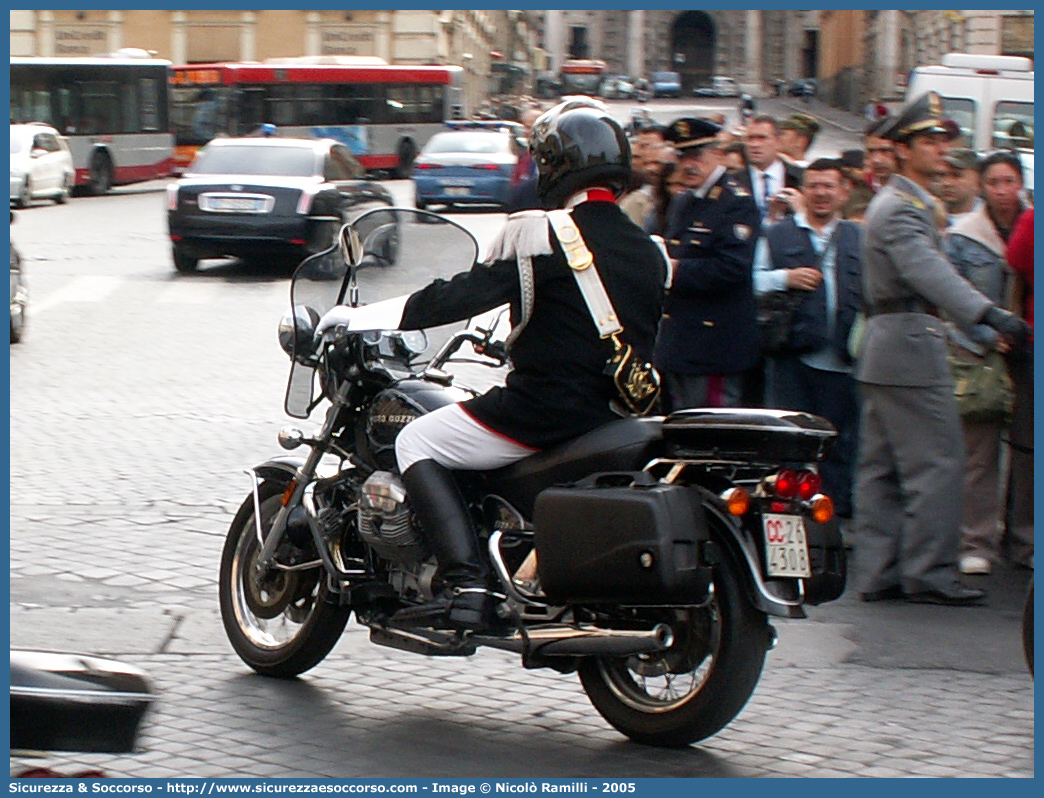 CC 264308
Arma dei Carabinieri
Reggimento Corazzieri
Moto Guzzi California 1100i
Parole chiave: CC;C.C.;Arma;dei;Carabinieri;Reggimento;Corazzieri;Moto;Guzzi;1100i;California