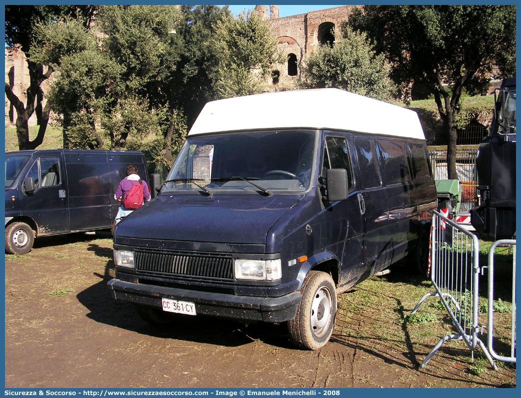 CC 361CY
Arma dei Carabinieri
Fiat Ducato I serie restyling

Parole chiave: CC361CY;Arma dei Carabinieri;Fiat Ducato I serie restyling