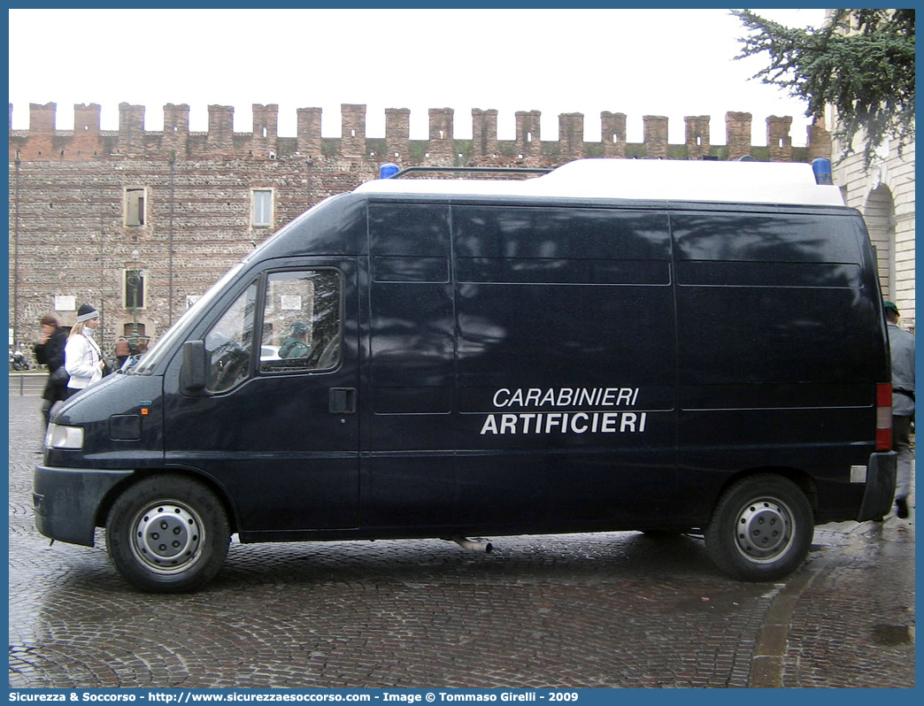 CC 461DJ
Arma dei Carabinieri
Artificieri Antisabotaggio
Fiat Ducato II serie
Parole chiave: CC461DJ;Arma dei Carabinieri;Artificieri Antisabotaggio;Fiat Ducato II serie