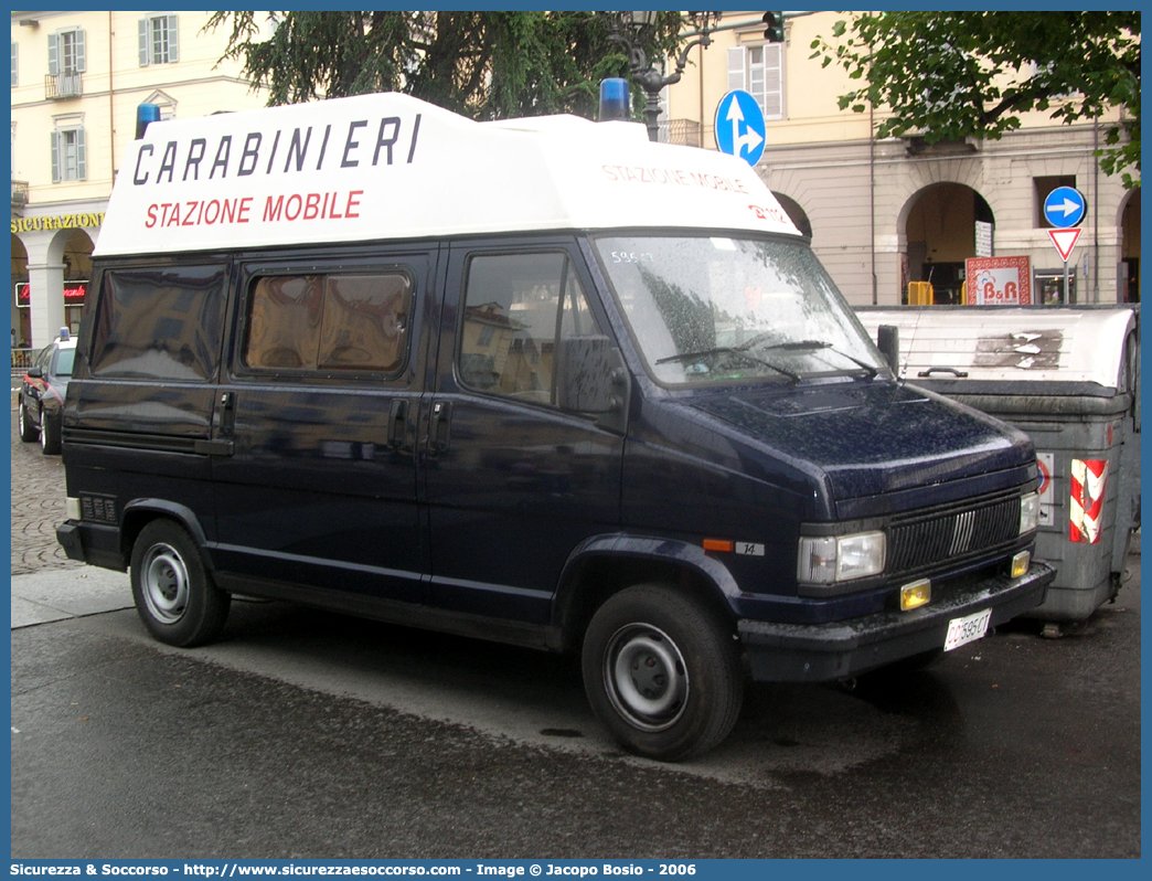 CC 595CT
Arma dei Carabinieri
Fiat Ducato I serie restyling
Stazione Mobile
Allestitore Elevox S.r.l.
Parole chiave: CC;C.C.;Arma;Carabinieri;Fiat;Ducato;Stazione;Mobile;Elevox