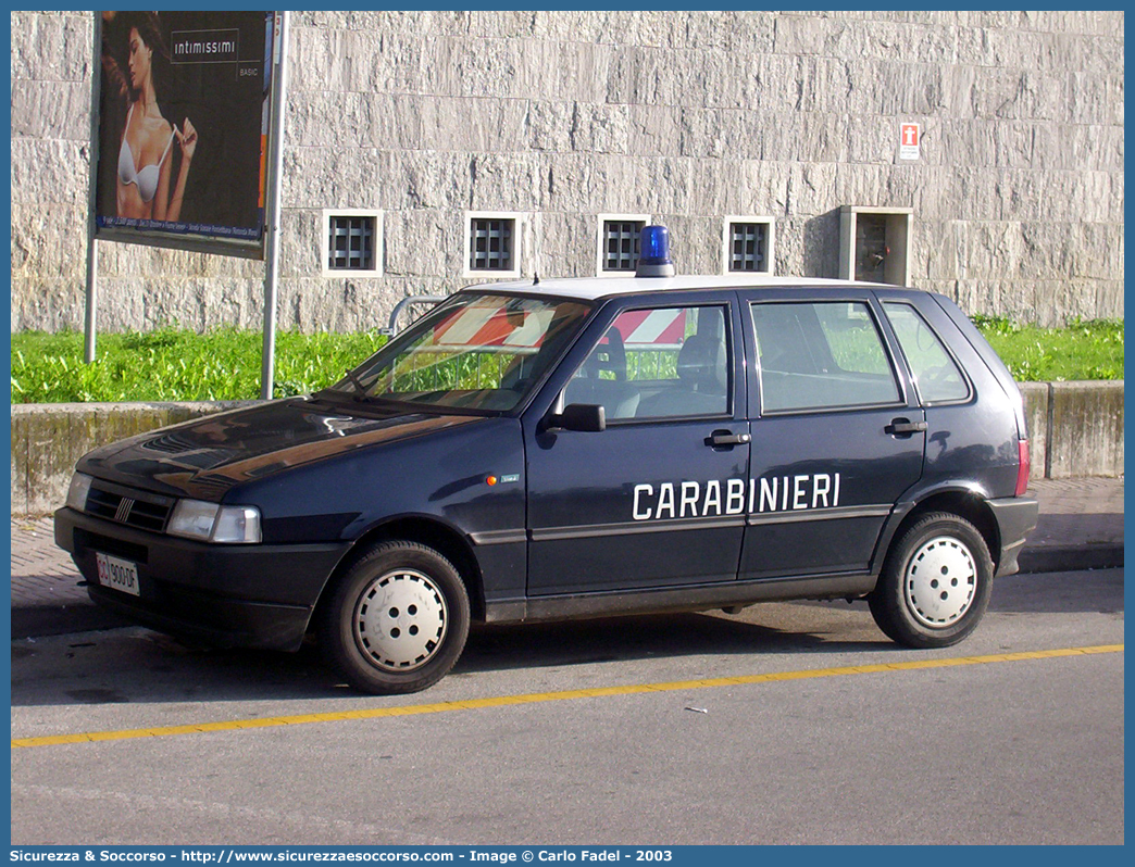 CC 900DF
Arma dei Carabinieri
Fiat Uno II serie
Parole chiave: CC900DF;Arma dei Carabinieri;Fiat Uno II serie