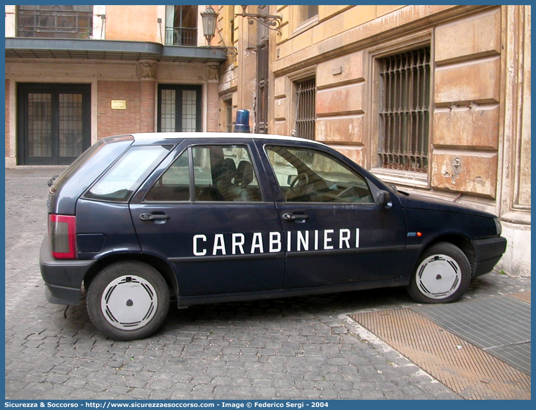 CC AB784
Arma dei Carabinieri
Fiat Tipo II serie
Parole chiave: CC;C.C.;Arma;dei;Carabinieri;Fiat;Tipo