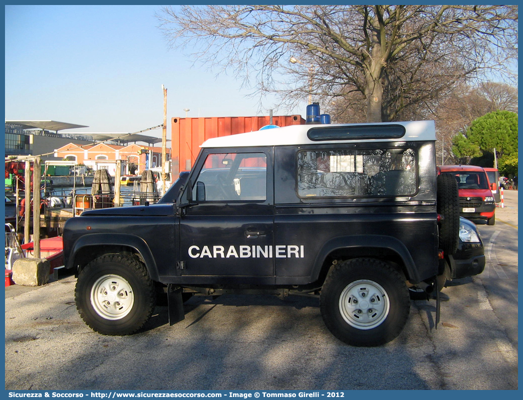 CC AD939
Arma dei Carabinieri
Centro e Nuclei Subacquei
Land Rover Defender 90
Parole chiave: CC;C.C.;Arma;Carabinieri;Centro;Nucleo;Nuclei;Subacquei;Sommozzatori;Land;Rover;Defender;90;AD939