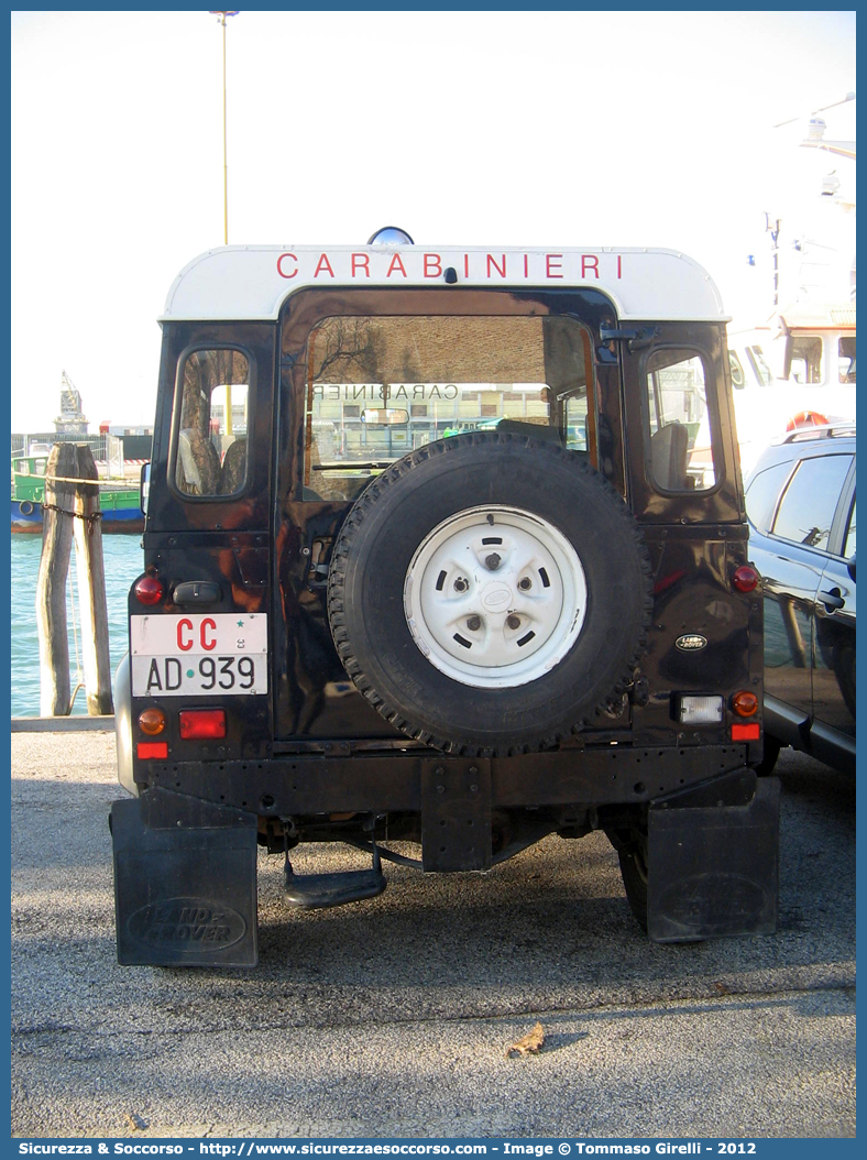 CC AD939
Arma dei Carabinieri
Centro e Nuclei Subacquei
Land Rover Defender 90
Parole chiave: CC;C.C.;Arma;Carabinieri;Centro;Nucleo;Nuclei;Subacquei;Sommozzatori;Land;Rover;Defender;90;AD939