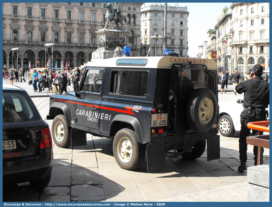 CC AE409
Arma dei Carabinieri
Centro e Nuclei Cinofili
Land Rover Defender 90
Parole chiave: CCAE409;Arma dei Carabinieri;Centro e Nuclei Cinofili;Land Rover Defender 90