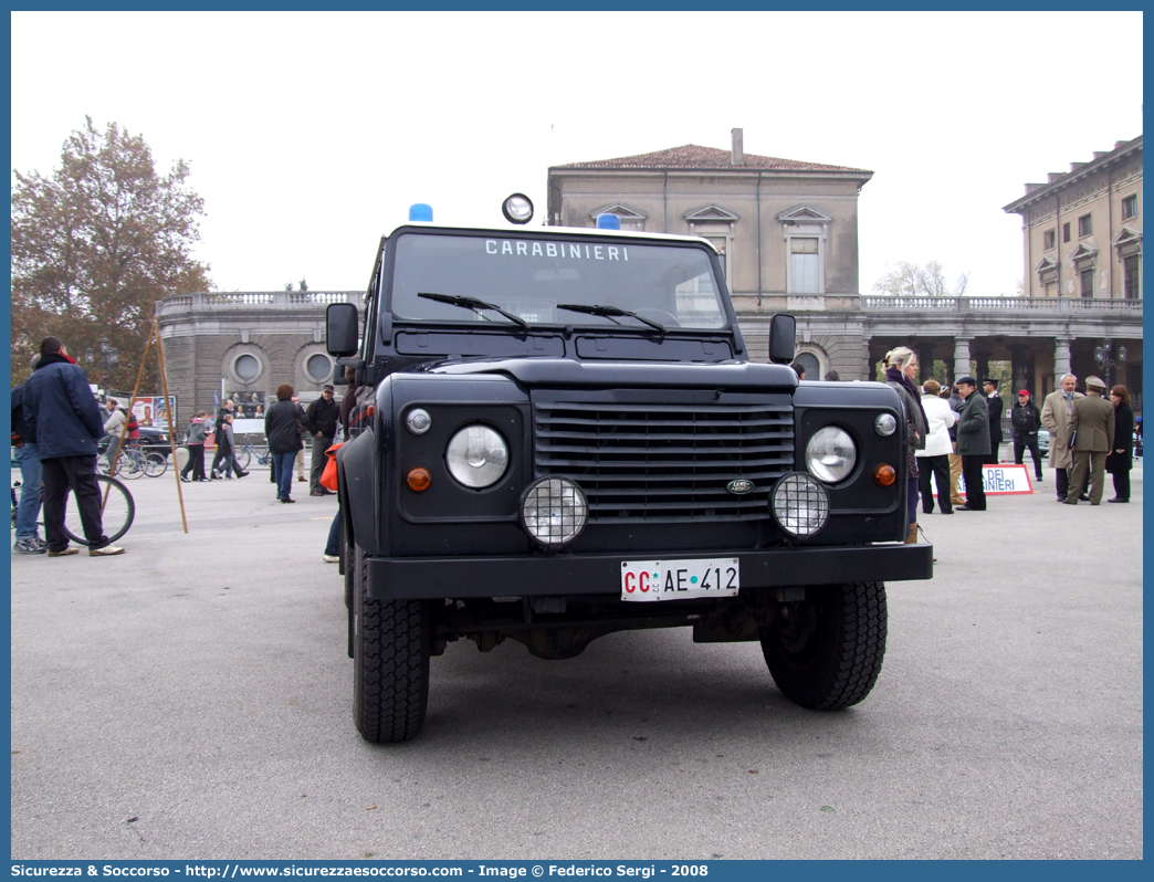 CC AE412
Arma dei Carabinieri
Centro e Nuclei Cinofili
Land Rover Defender 90
Parole chiave: CCAE412;Arma dei Carabinieri;Centro e Nuclei Cinofili;Land Rover Defender 90