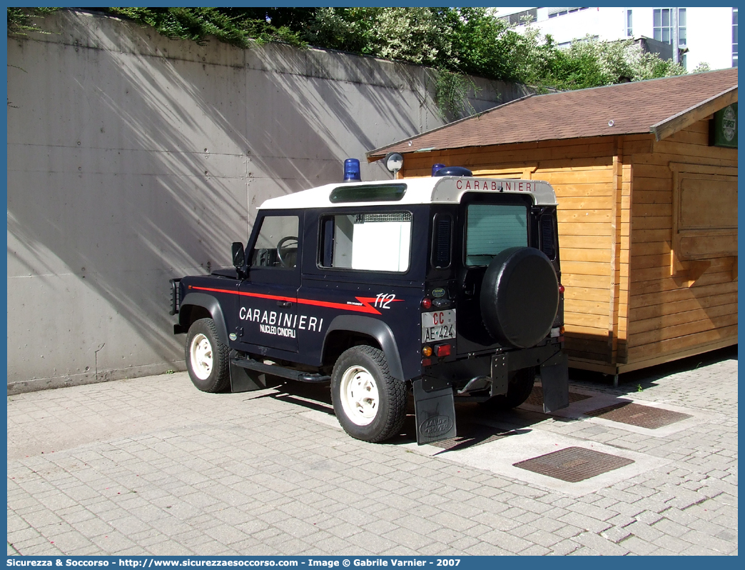 CC AE424
Arma dei Carabinieri
Centro e Nuclei Cinofili
Land Rover Defender 90
Parole chiave: CCAE424;Arma dei Carabinieri;Centro e Nuclei Cinofili;Land Rover Defender 90