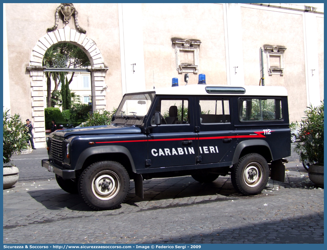 CC AJ235
Arma dei Carabinieri
Land Rover Defender 110
Parole chiave: CCAJ235;Arma dei Carabinieri;Land Rover Defender 110