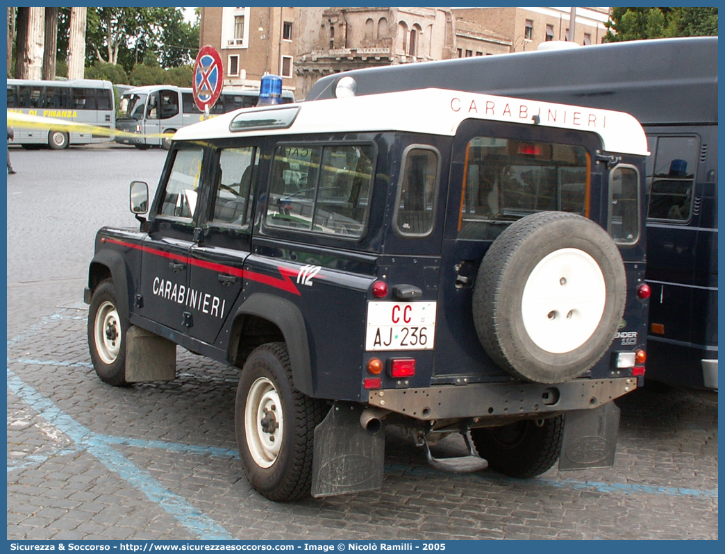 CC AJ236
Arma dei Carabinieri
Land Rover Defender 110
Parole chiave: CCAJ236;Arma dei Carabinieri;Land Rover Defender 110