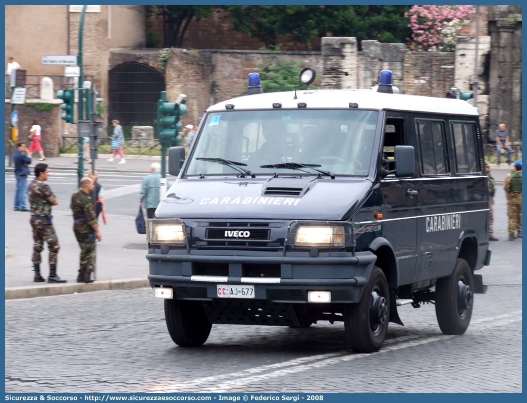 CC AJ677
Arma dei Carabinieri
Battaglioni Mobili
Iveco TurboDaily 40-10 4x4 II serie
Parole chiave: CC;C.C.;Arma;dei;Carabinieri;Battaglioni;Battaglione;Mobili;Mobile;Iveco;TurboDaily;Daily;40-10;4x4;40.10;40;10;Ordine;Pubblico