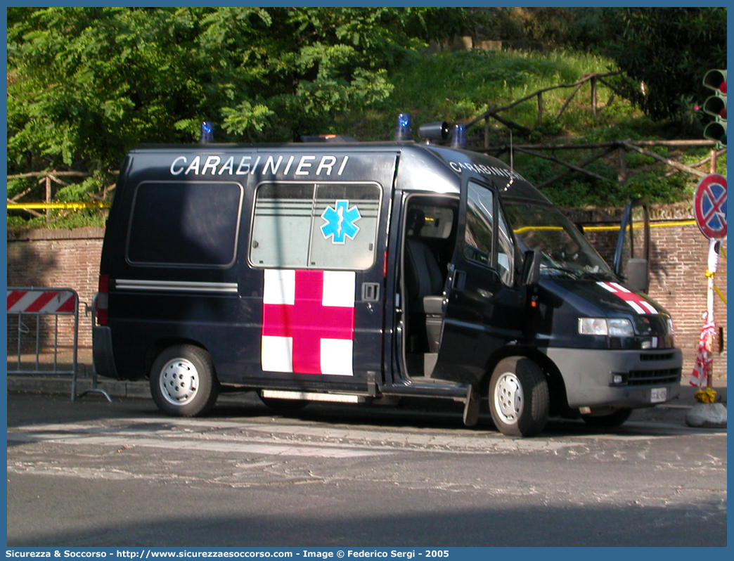 CC AL026
Arma dei Carabinieri
Servizio Sanitario
Fiat Ducato II serie
Parole chiave: CC;C.C.;Arma;dei;Carabinieri;Servizio;Sanitario;Ambulanza;Autoambulanza;Fiat;Ducato