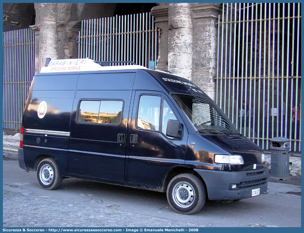 CC AL277
Arma dei Carabinieri
Fiat Ducato II serie
Stazione Mobile
Allestitore Elevox S.r.l.
Parole chiave: CC;C.C.;Arma;Carabinieri;Fiat;Ducato;Stazione;Mobile;Elevox