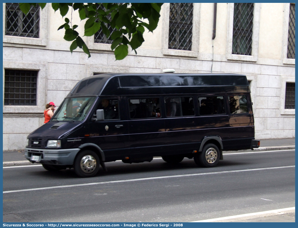 CC AQ265
Arma dei Carabinieri
Reggimento Corazzieri
Iveco Daily 45-12 II serie
Parole chiave: CCAQ265;Arma dei Carabinieri;Reggimento Corazzieri;Iveco Daily 45-12 II serie