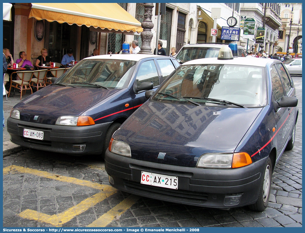 CC AX215 e CC AM083
Arma dei Carabinieri
Fiat Punto I serie
Allestitore Elevox S.r.l.
Parole chiave: CC;C.C.;Arma;dei;Carabinieri;Fiat;Punto;Elevox