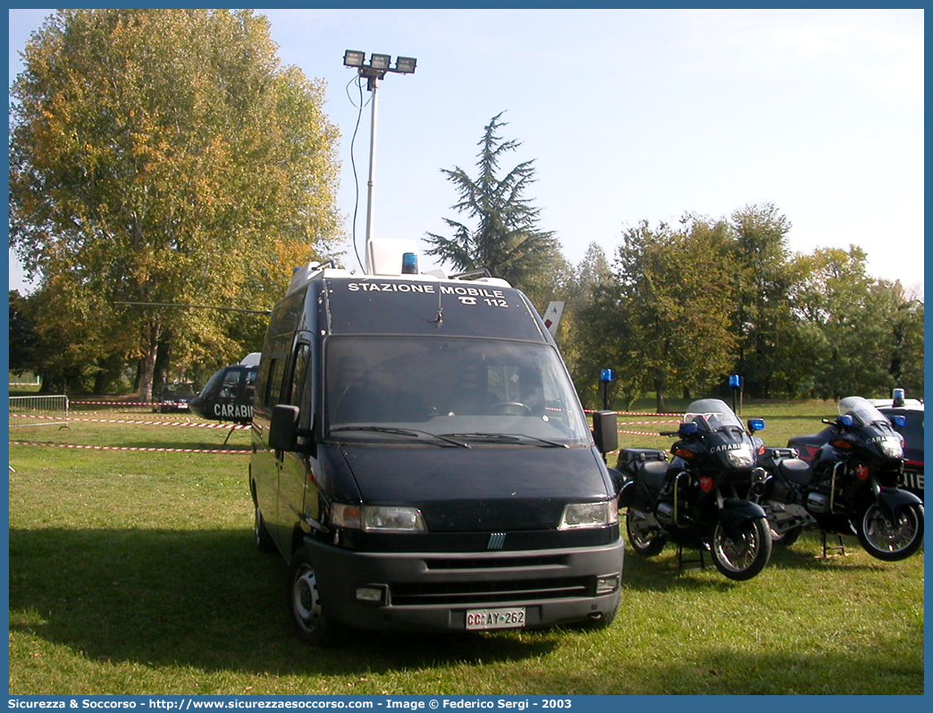 CC AY262
Arma dei Carabinieri
Fiat Ducato II serie
Stazione Mobile
Allestitore Elevox S.r.l.
Parole chiave: CC;C.C.;Arma;Carabinieri;Fiat;Ducato;Stazione;Mobile;Elevox