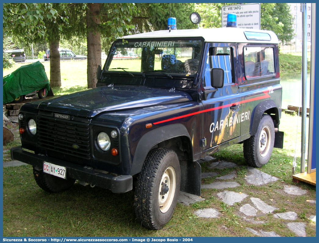 CC AY927
Arma dei Carabinieri
Land Rover Defender 90
Parole chiave: CC;C.C.;Arma;dei;Carabinieri;Land;Rover;Defender;90